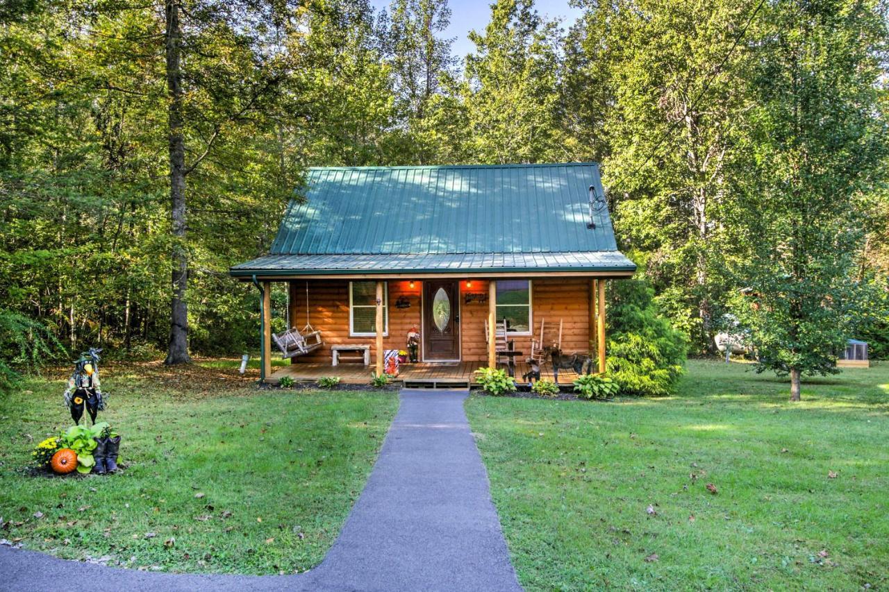 Smoky Mountain Rustic Log Cabin With Furnished Patio Villa Cosby Exterior photo